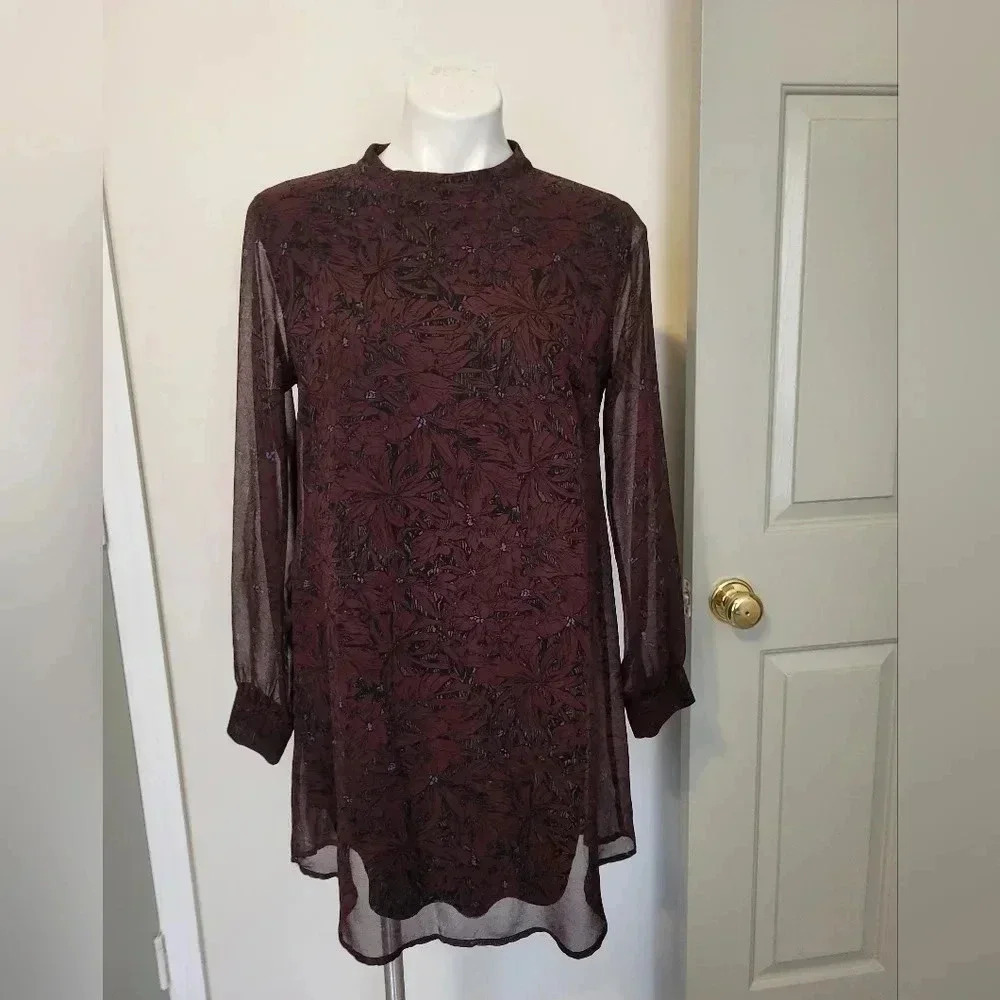 ASTR Maroon Floral Sheer Long Sleeve Mini Dress(M)